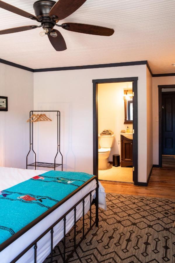 Hotel William Tell House